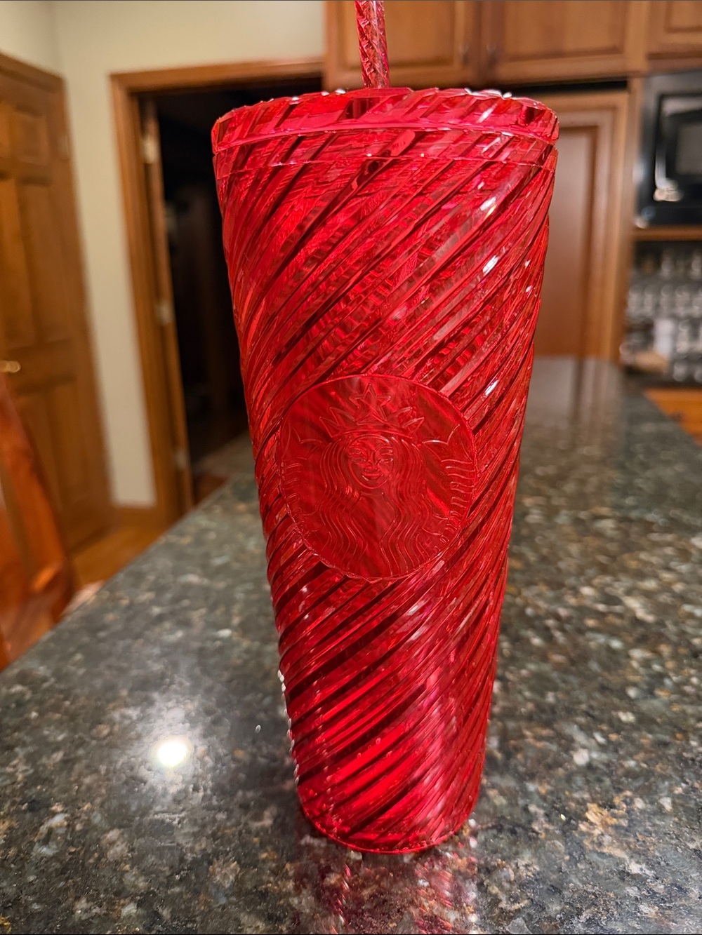 Starbucks holiday red swirl 24 oz tumbler NWT